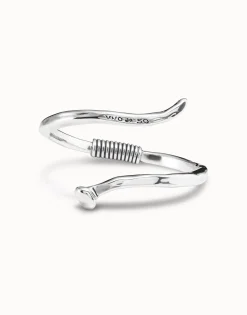 Bangle bracelet with a spiral-shaped nail