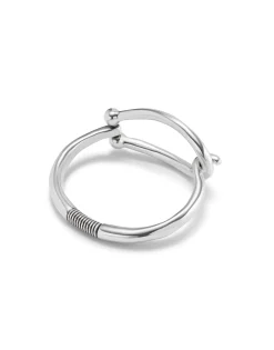 Bangle bracelet with large link