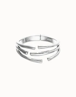 Bangle bracelet with multiple intertwined organic shapes