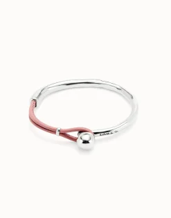 Bangle bracelet with pink leather