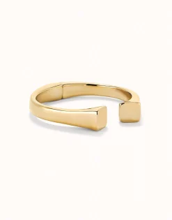 Bangle bracelet with square shape