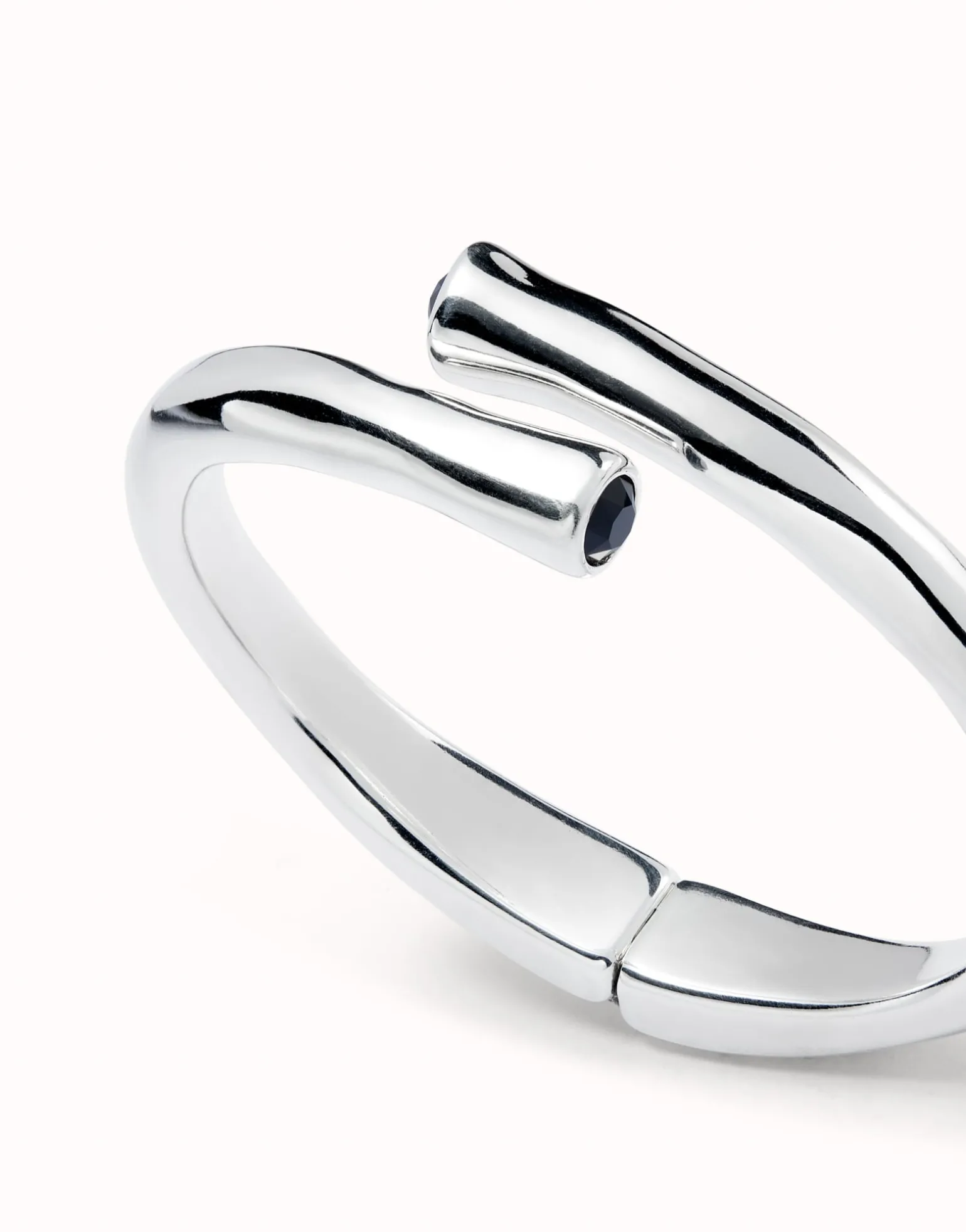 Bangle bracelet with two black crystal