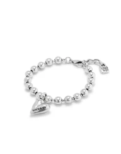 Beaded bracelet with a heart charm