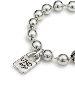 Beaded bracelet with padlock