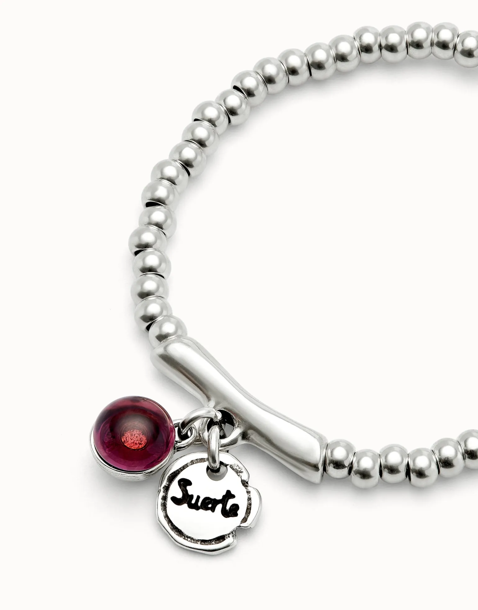 Beaded bracelet with red murano glass