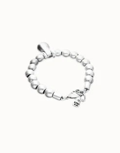 Beaded bracelet with small and large beads