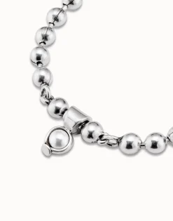 Beaded charm bracelet