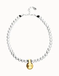 Beaded necklace with medium spheres and a large sphere