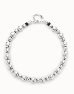 Beaded short necklace