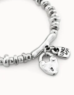 Beaded stretch bracelet with charms