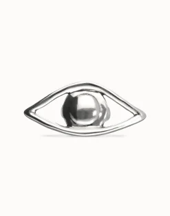 Big eye-shaped ring
