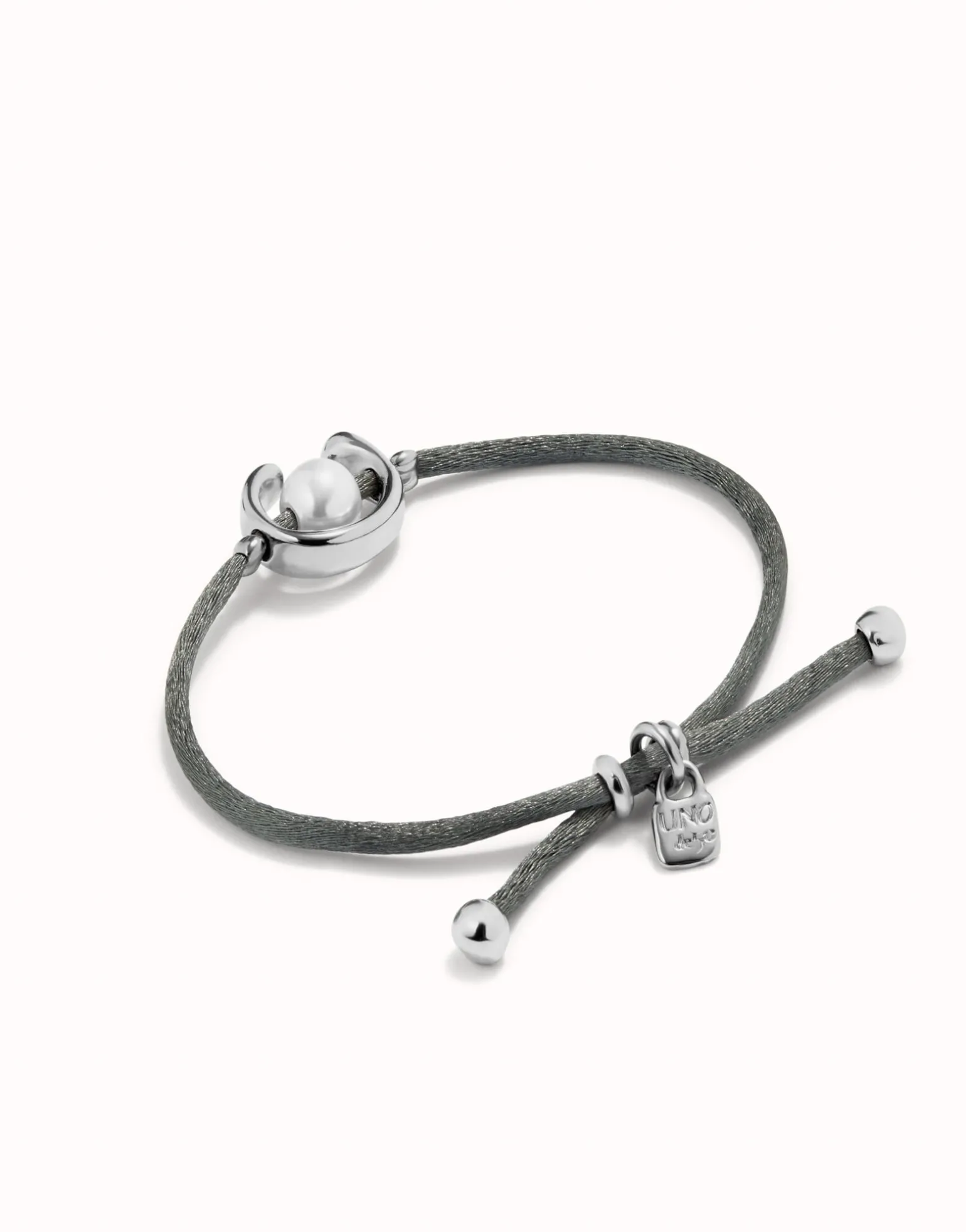 Black cord bracelet with a pearl