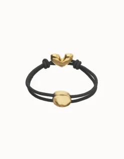 Black elastic thread bracelet with heart