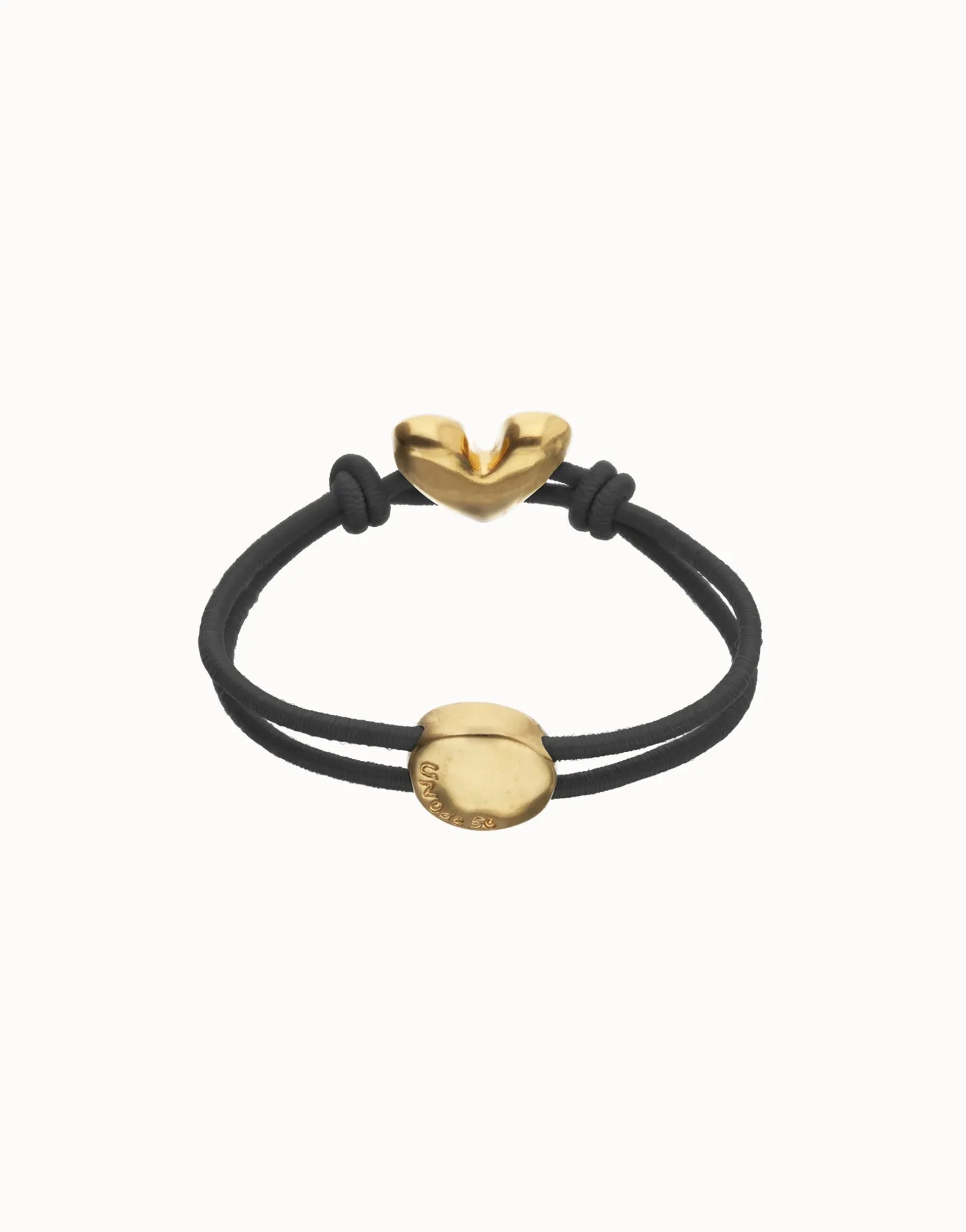 Black elastic thread bracelet with heart