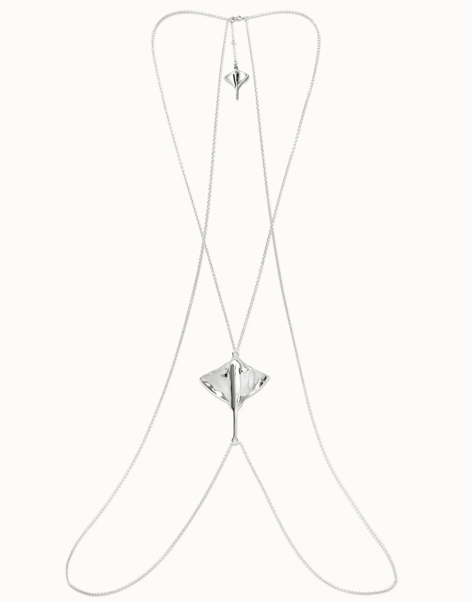 Body chain with manta ray