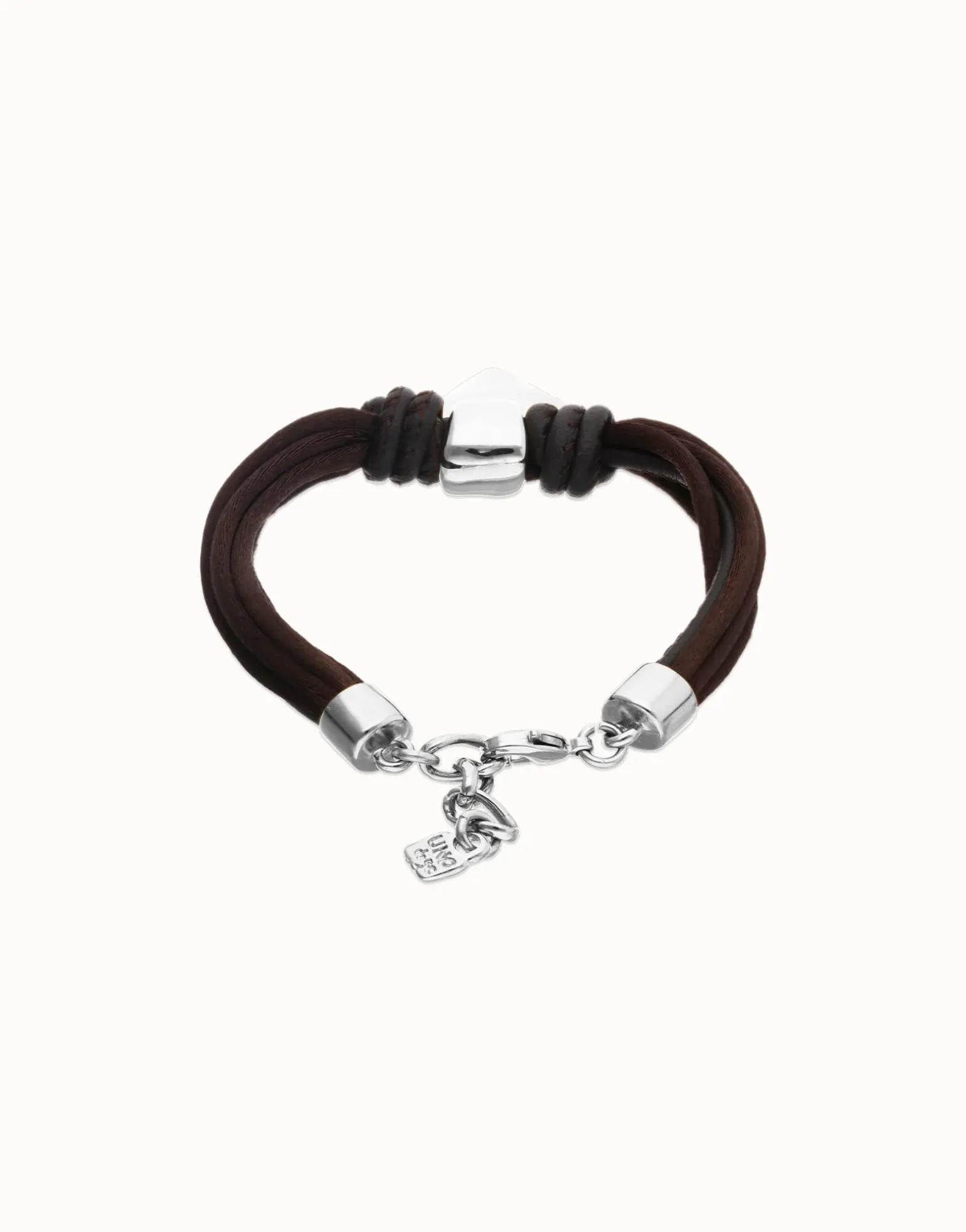 Bracelet in silk thread and brown leather with heart