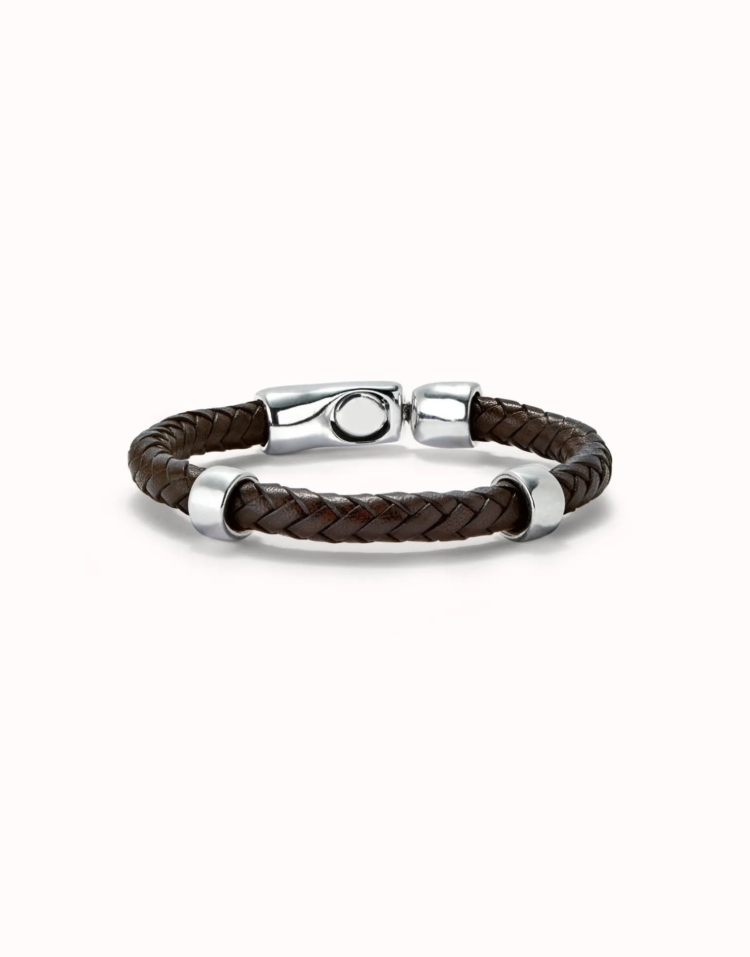 Braided bracelet with clasp