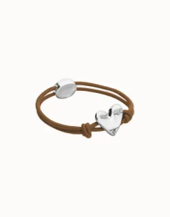 Brown elastic thread bracelet with heart