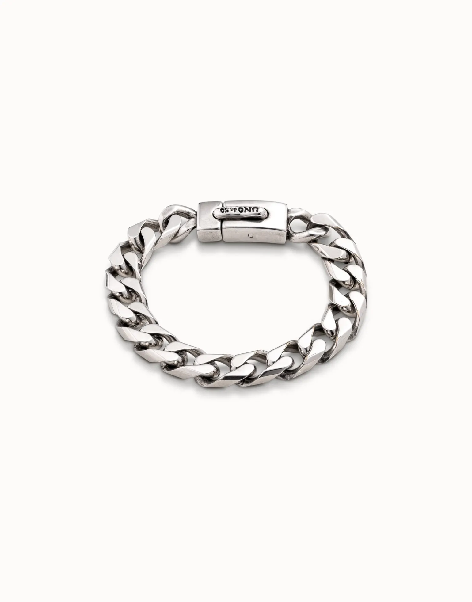 Cuban curb link chain bracelet