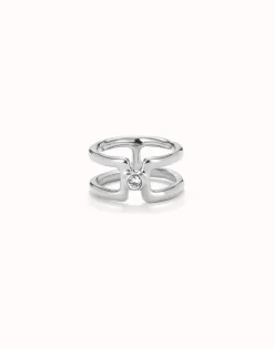 Double ring with white topaz