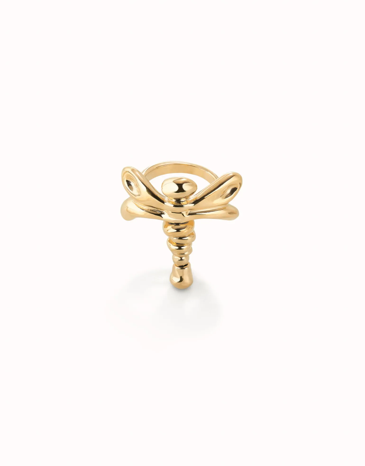 Dragonfly shape ring