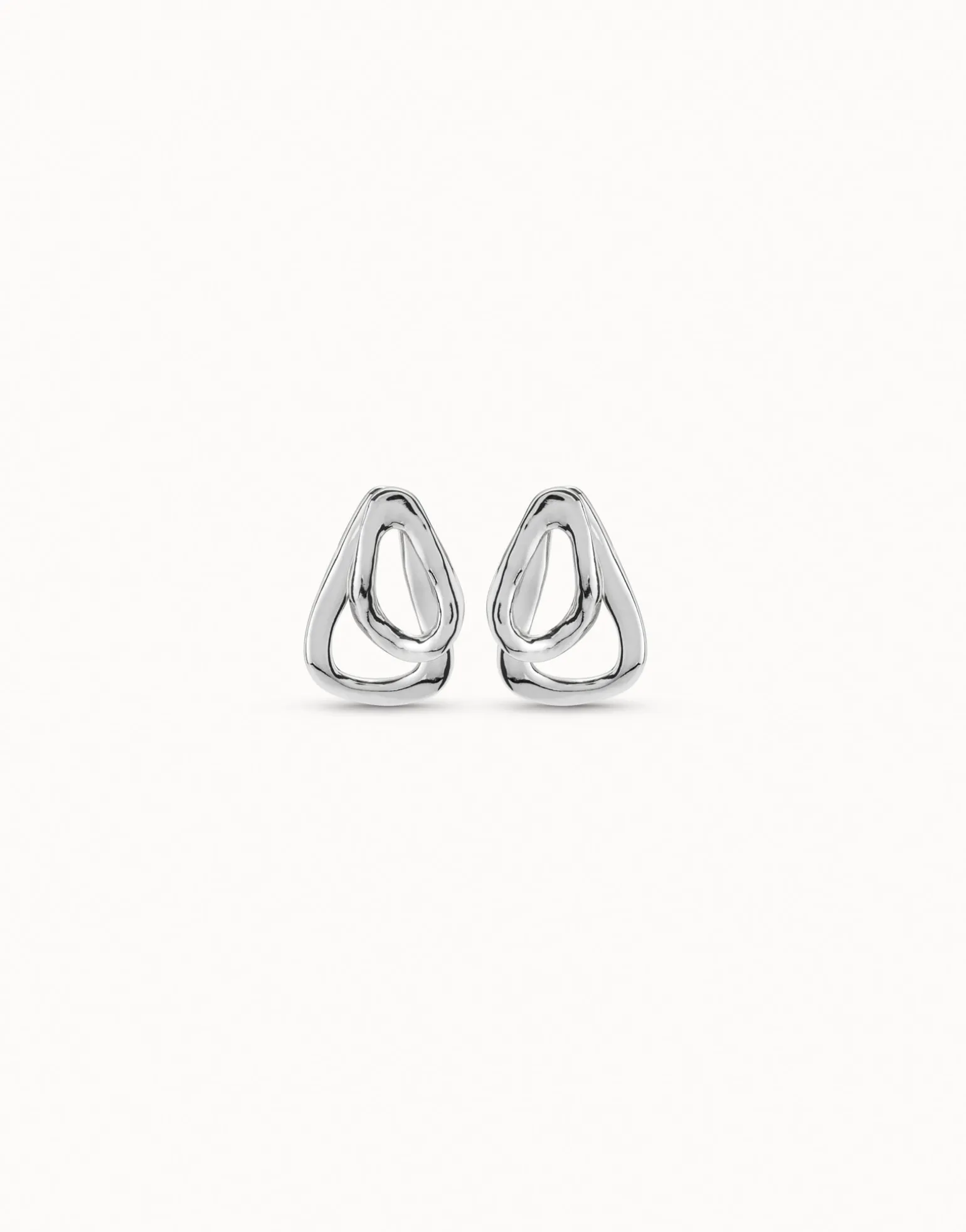 Earrings with 2 overlapping links