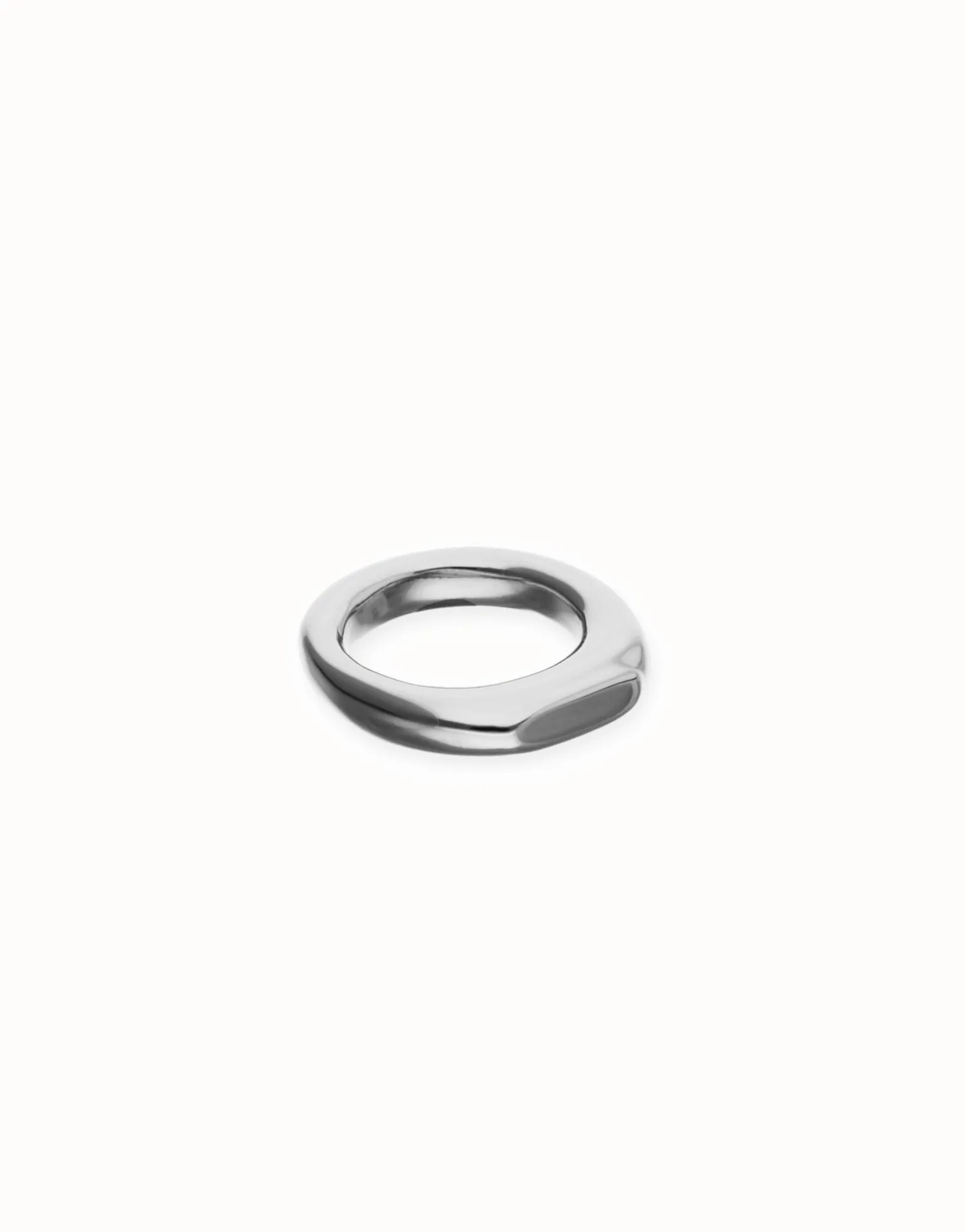 Geometric Ring