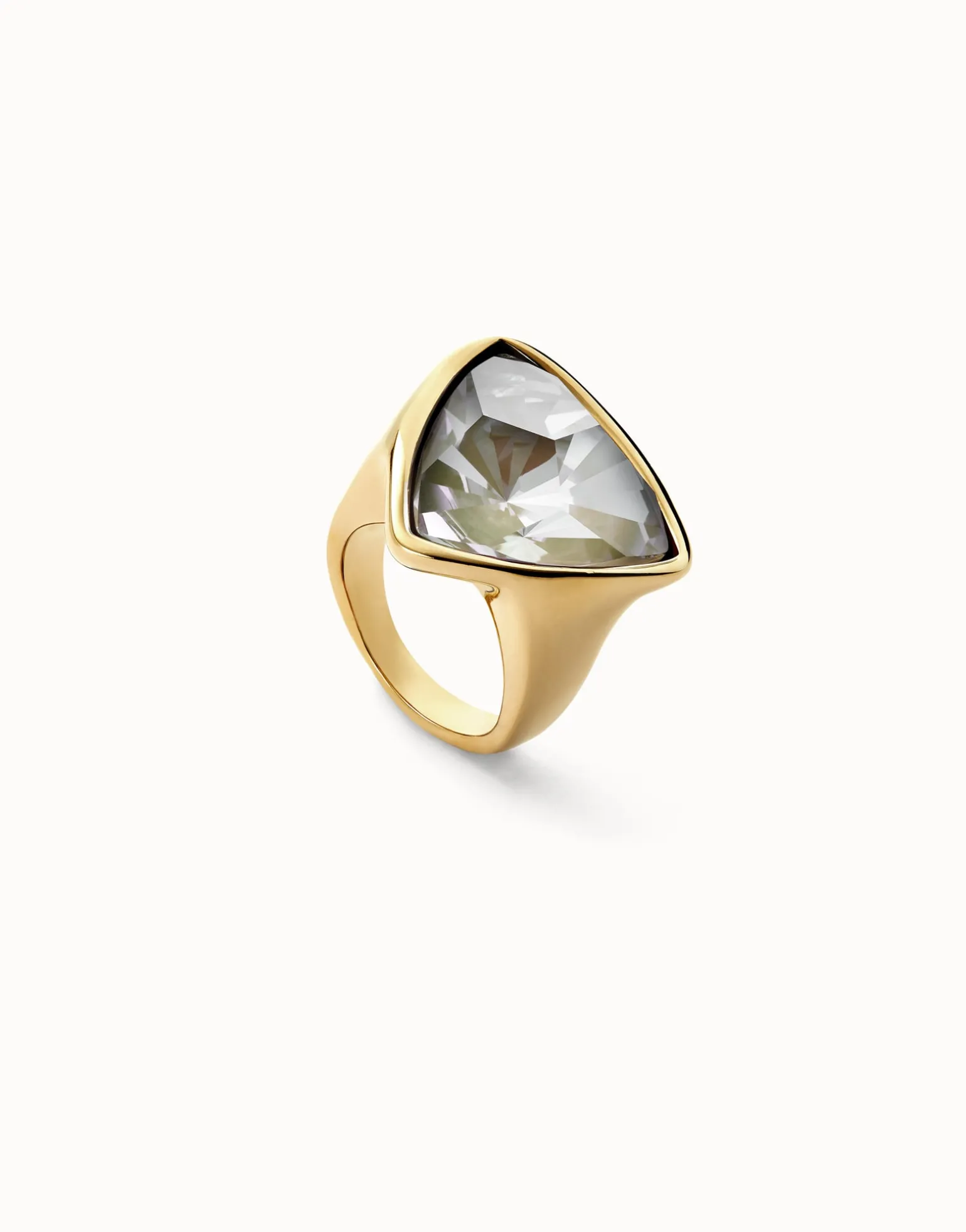 Large triangular ring with crystals