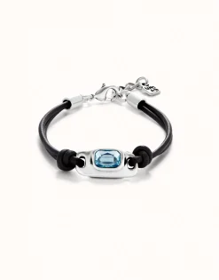 Leather bracelet with a blue crystal