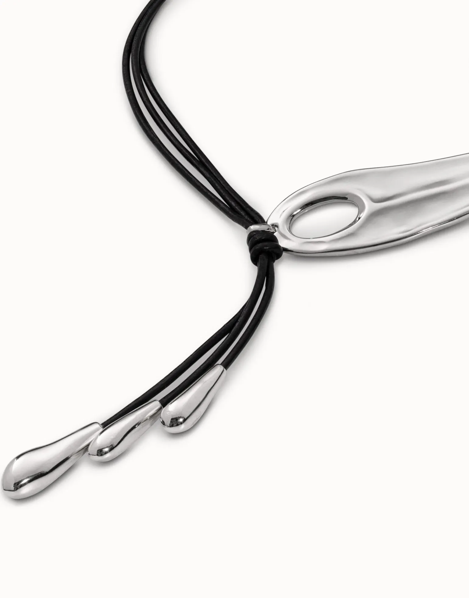Leather necklace with fringes with drops