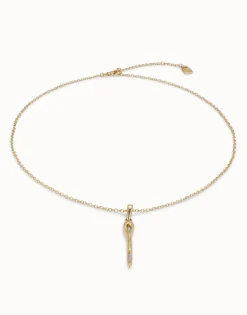 Long chain pendant necklace with needle