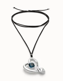 Long pendant and central heart with blue crystal