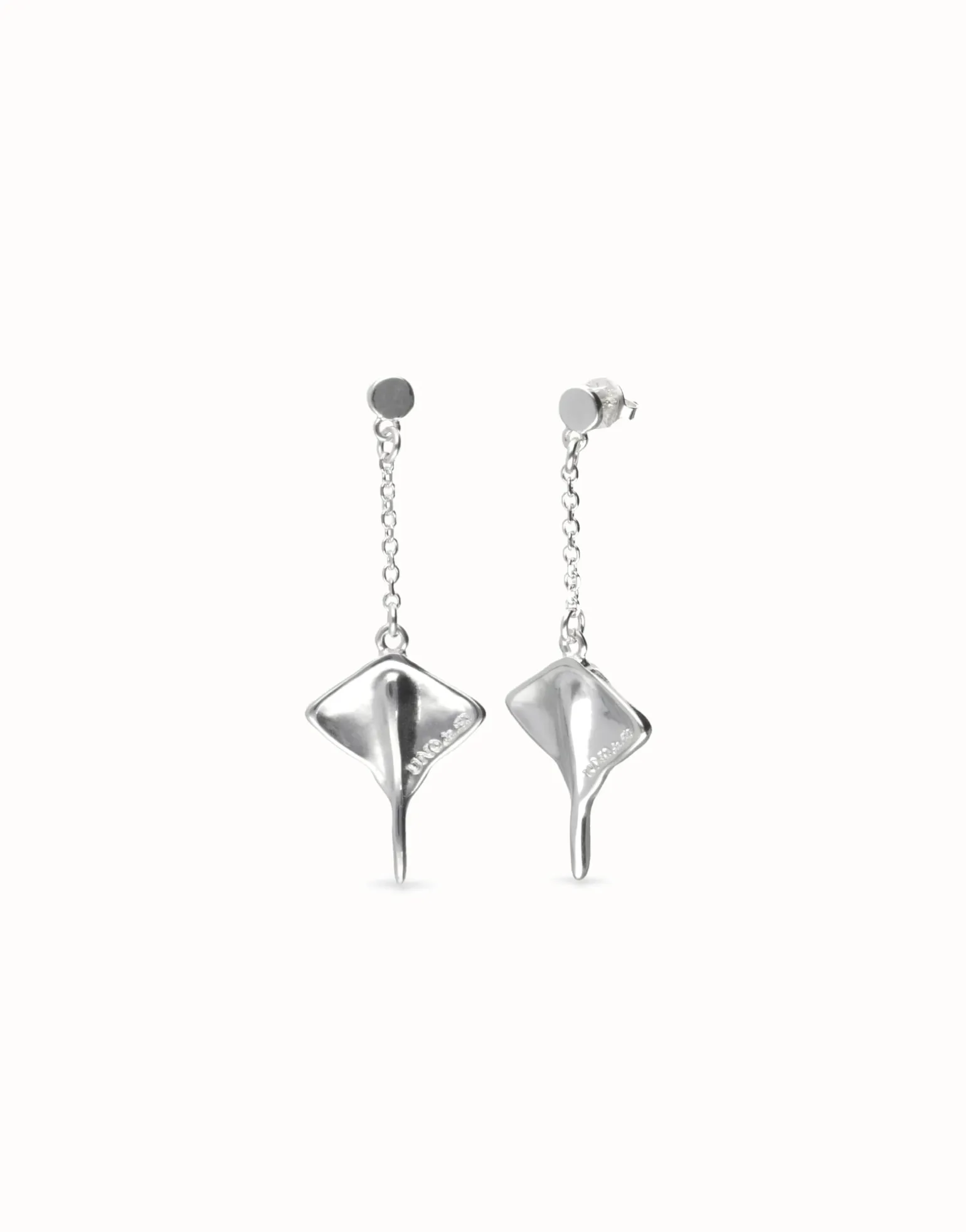 Manta ray-shaped drop earrings
