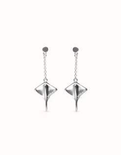 Manta ray-shaped drop earrings