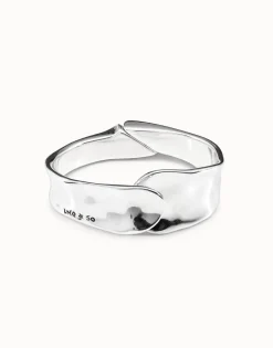 Minimalist bangle bracelet