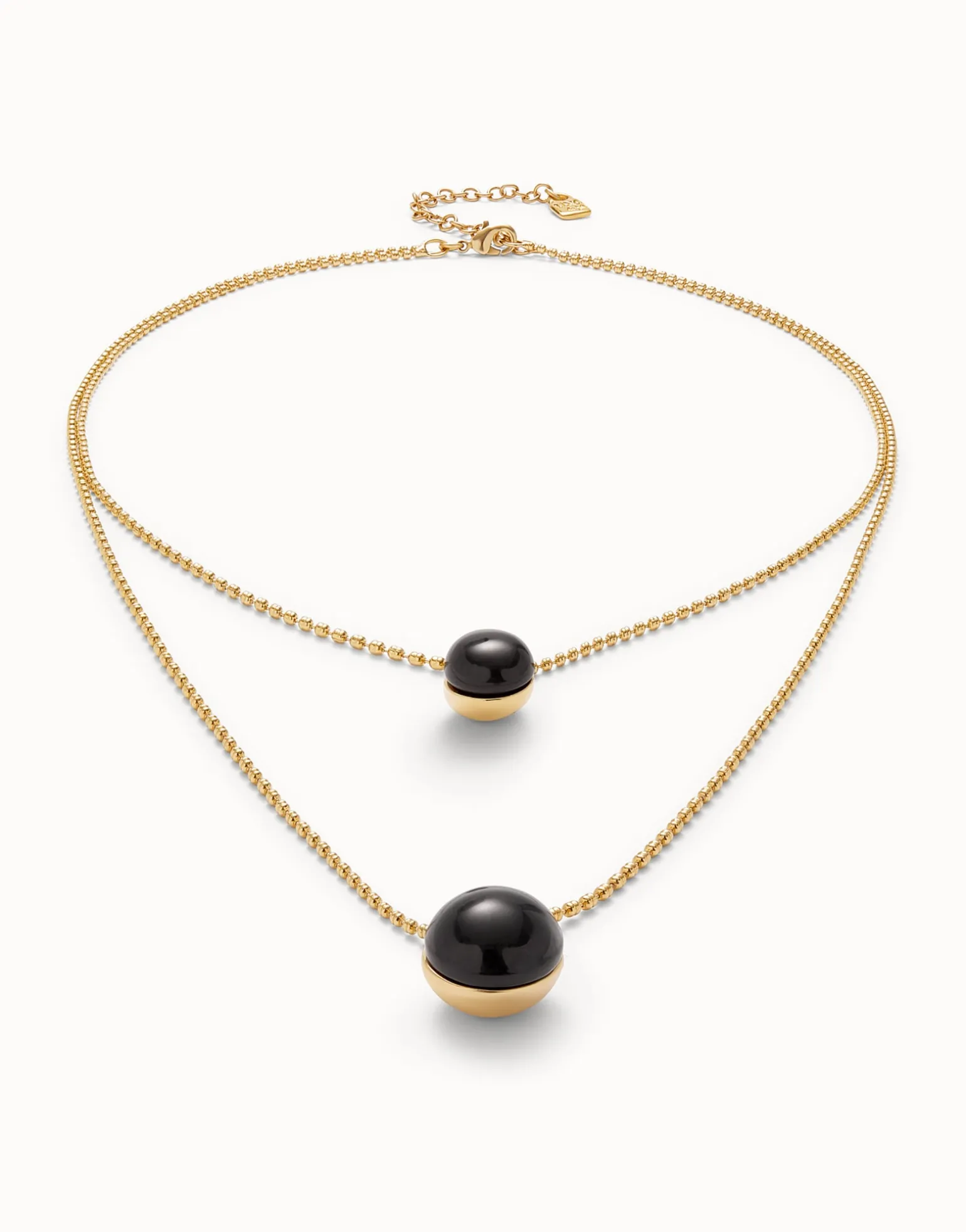 Multi-layer pendant link necklace with black murano glass