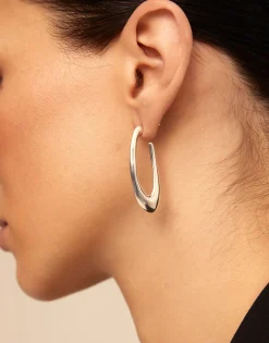 Oval hoop earrings