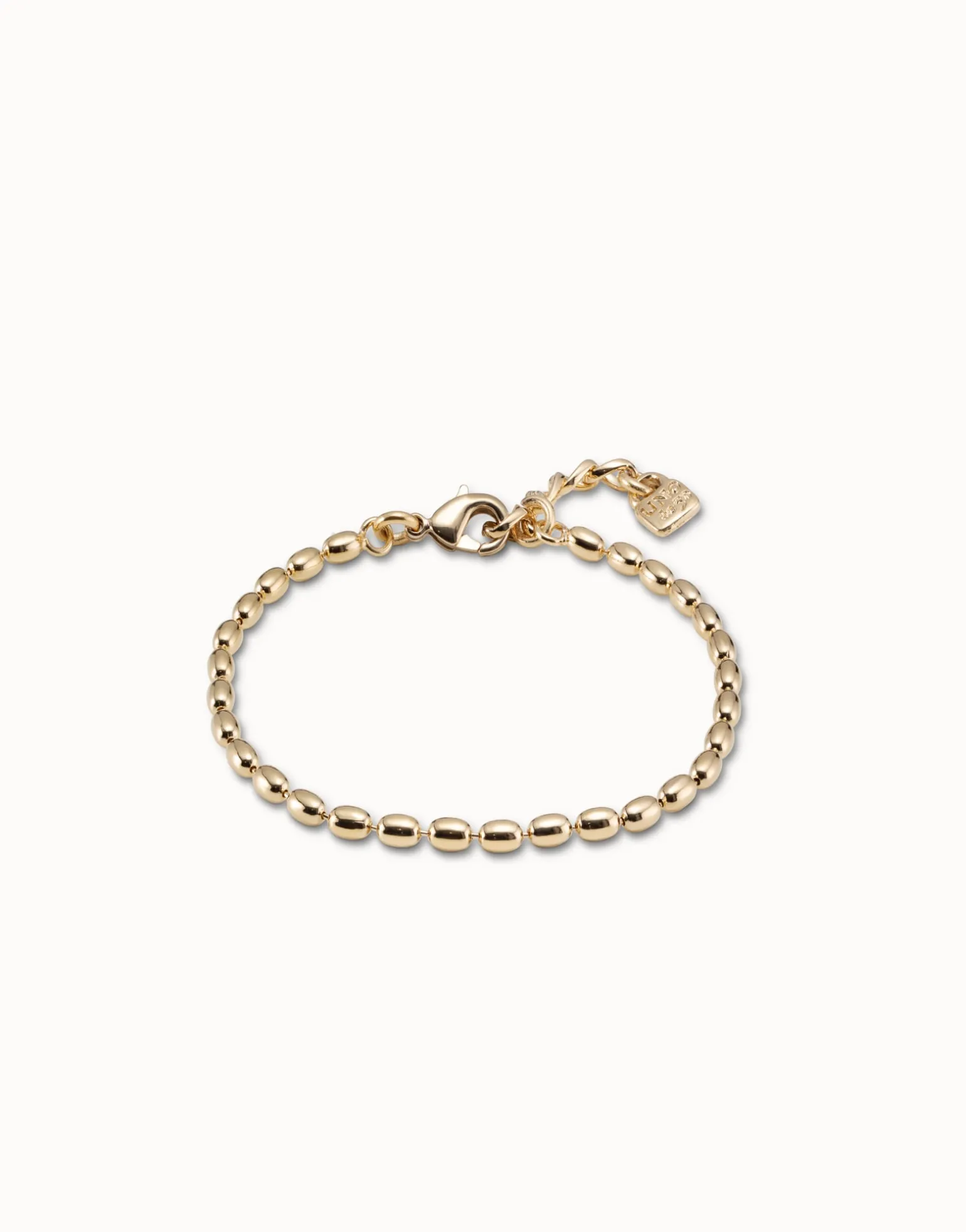 Oval link chain charm bracelet