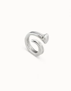 Ring with three organic shapes