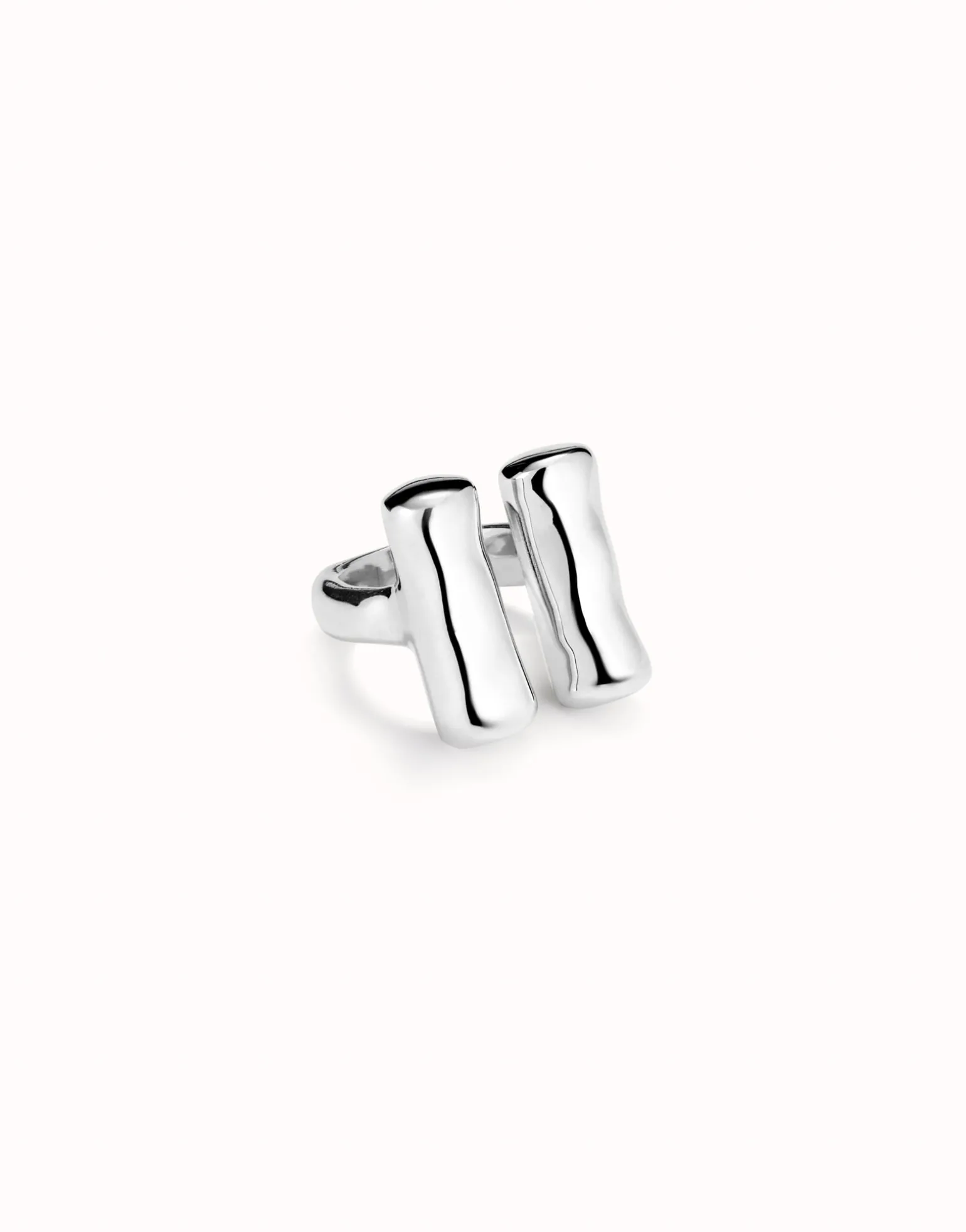 Ring with two vertical tubes