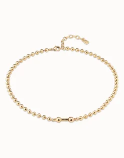 Short beaded chain charm necklace