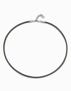 Short leather charm necklace
