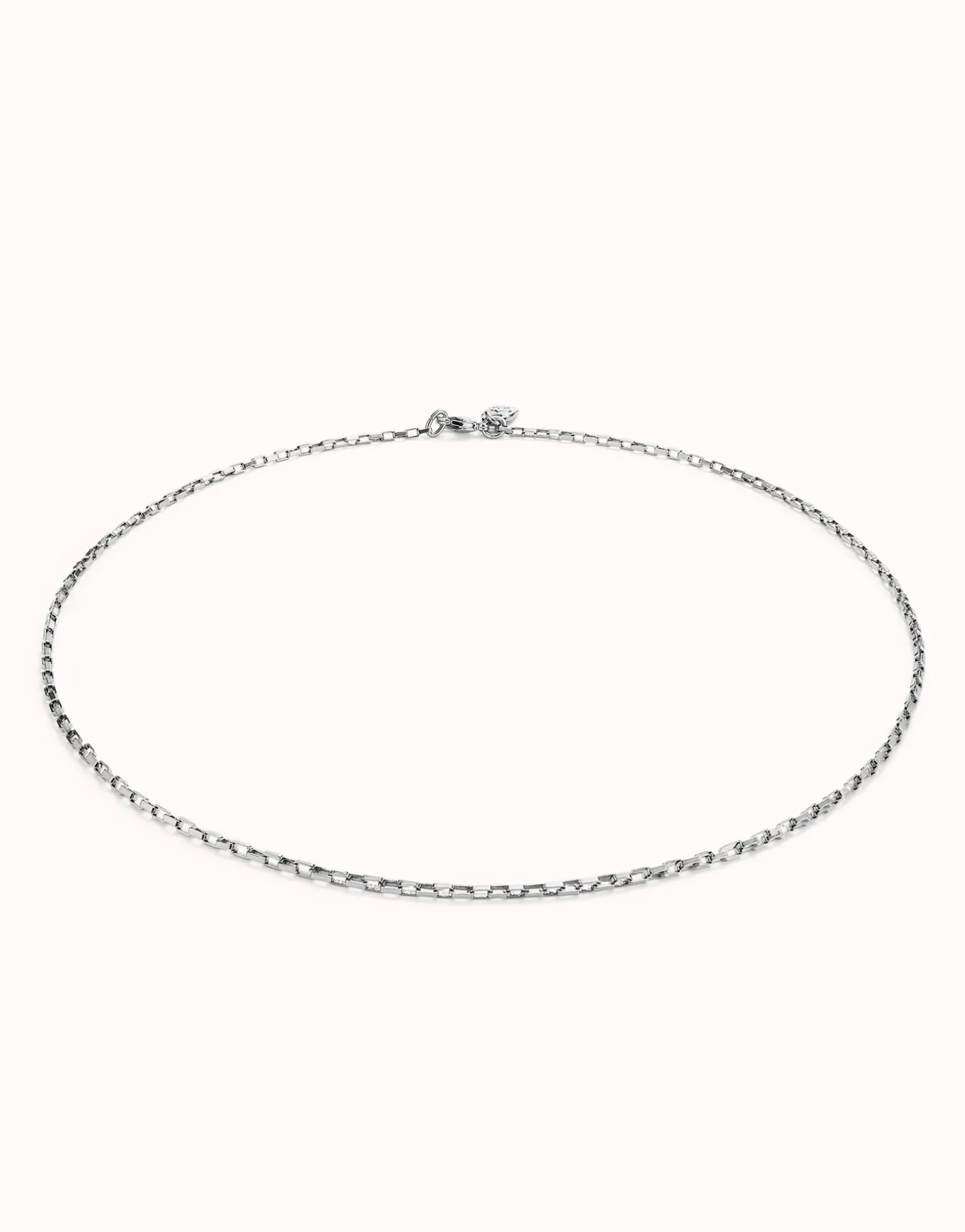 Short link chain charm necklace