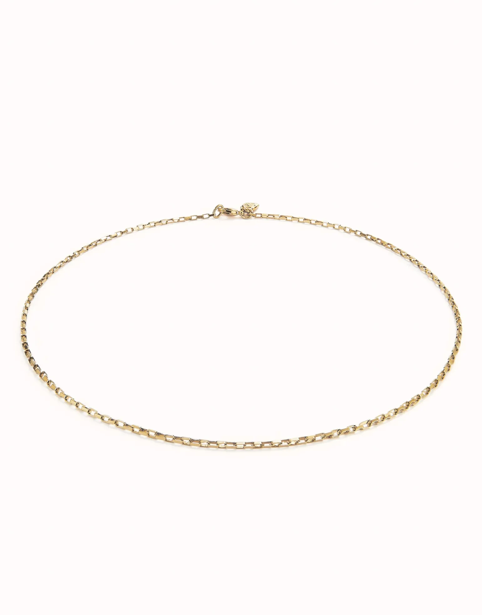 Short link chain charm necklace