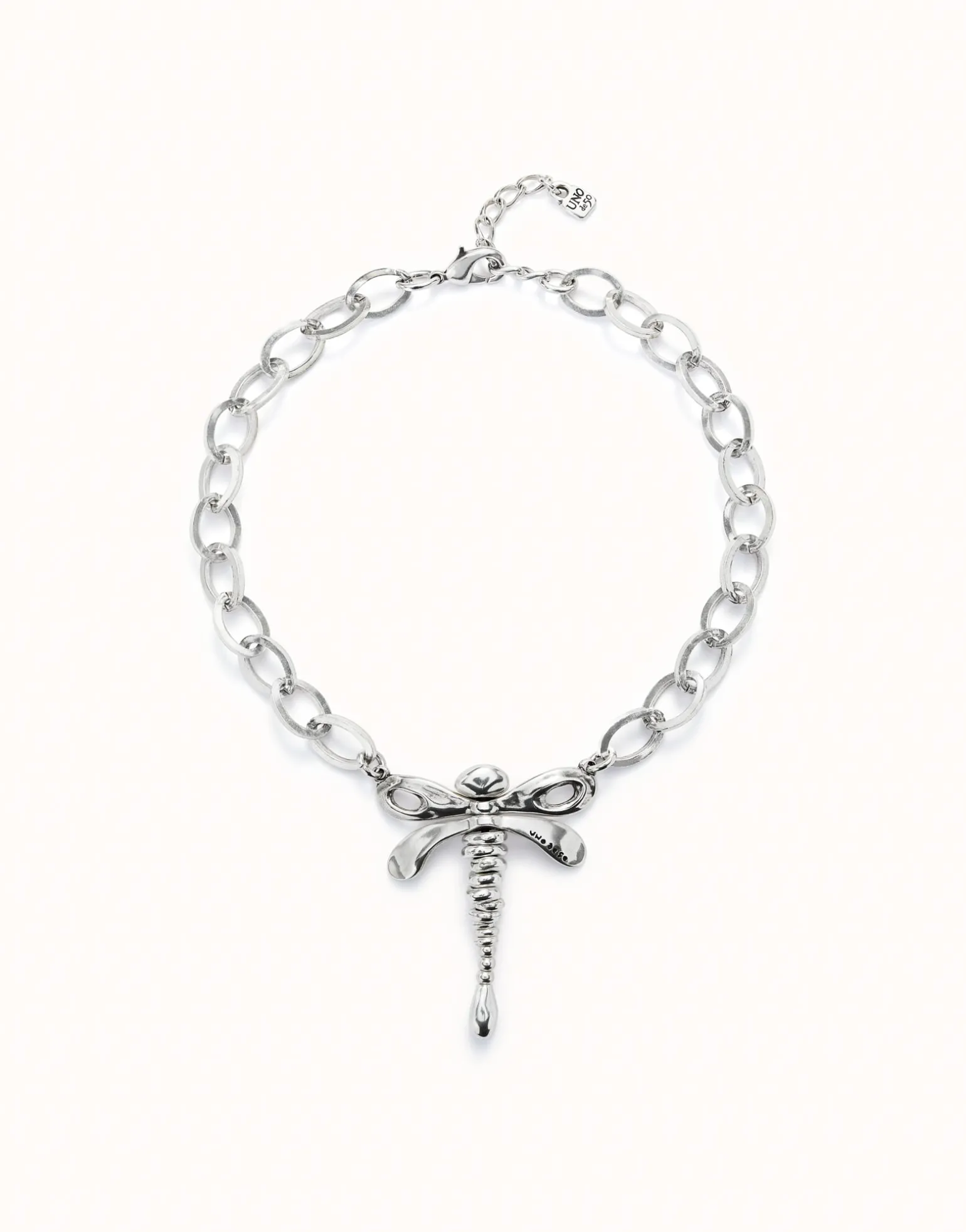 Short link chain necklace with dragonfly