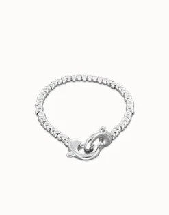 Small beads bracelet with interlocking carabiner