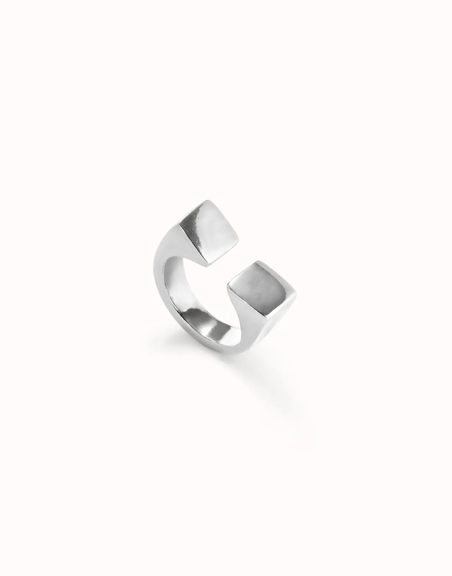 Square‑shape ring